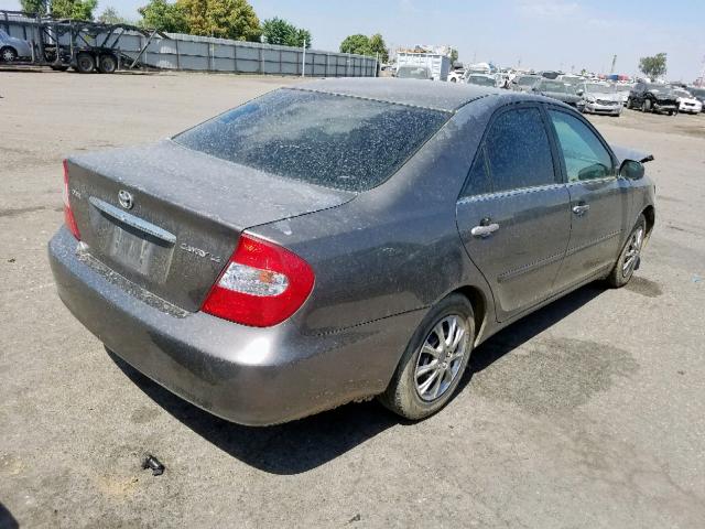 4T1BE32K13U721169 - 2003 TOYOTA CAMRY LE GRAY photo 4