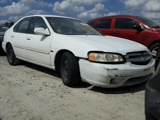 1N4DL01D51C142263 - 2001 NISSAN ALTIMA XE WHITE photo 1