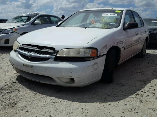 1N4DL01D51C142263 - 2001 NISSAN ALTIMA XE WHITE photo 2