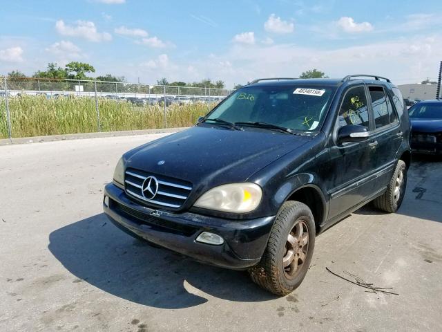 4JGAB75E04A469533 - 2004 MERCEDES-BENZ ML 500 BLACK photo 2