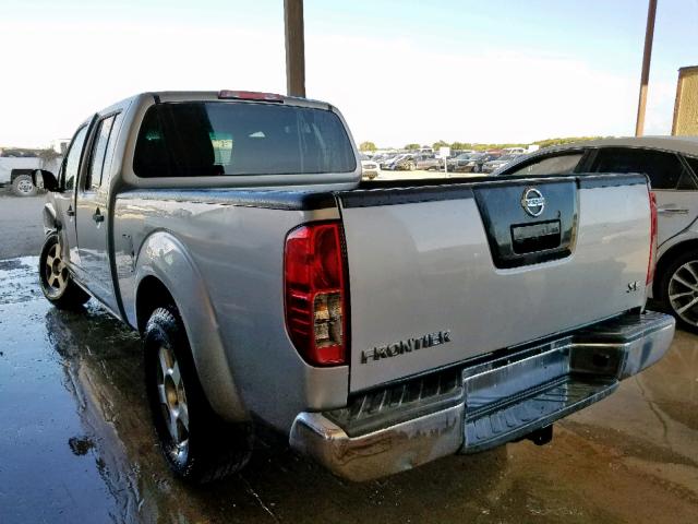 1N6AD09U48C405395 - 2008 NISSAN FRONTIER C SILVER photo 3