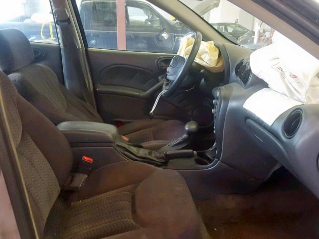 1G2NF52E44M668493 - 2004 PONTIAC GRAND AM S SILVER photo 5