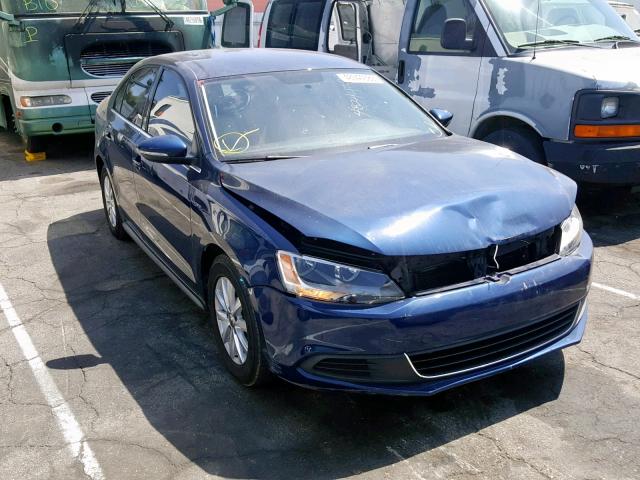 3VW637AJ3EM225466 - 2014 VOLKSWAGEN JETTA HYBR BLUE photo 1