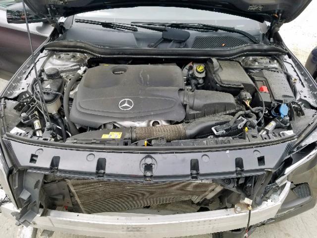 WDCTG4GB2HJ295156 - 2017 MERCEDES-BENZ GLA 250 4M GRAY photo 7