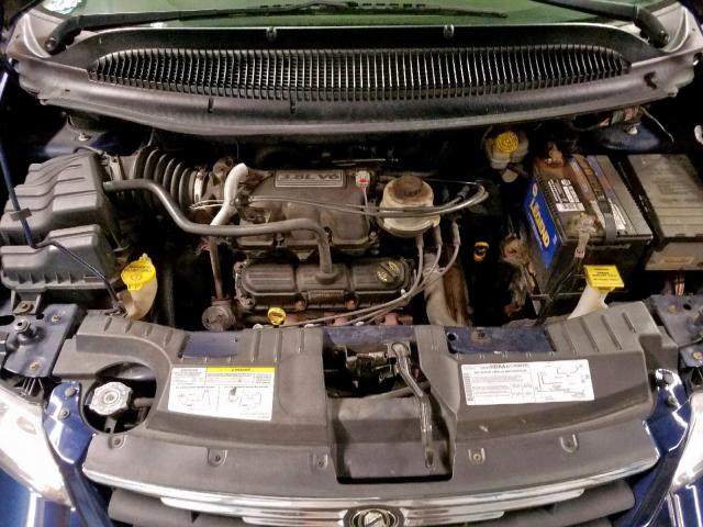 2A4GP54L46R811904 - 2006 CHRYSLER TOWN & COU BLUE photo 7