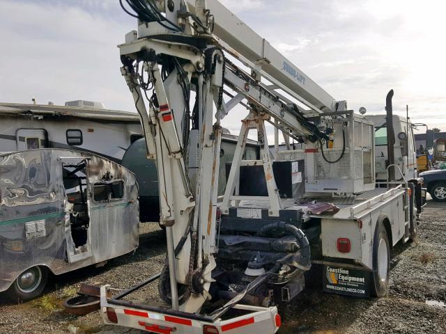 4V52AFFD9TR476041 - 1996 VOLVO FE WHITE photo 4