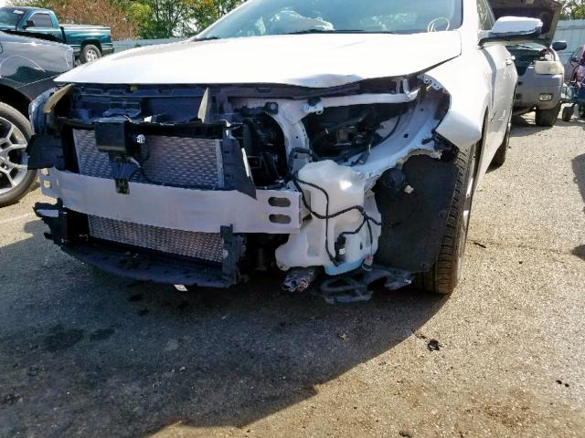 1G1ZH5SX4HF226423 - 2017 CHEVROLET MALIBU PRE 白色 照片 9