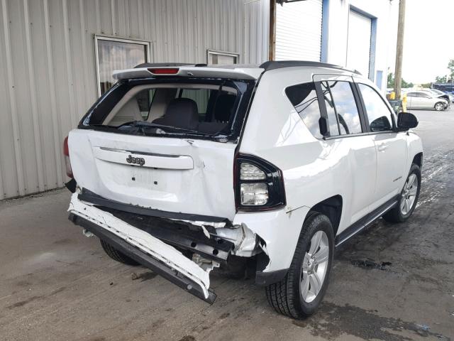 1C4NJCBB4ED865587 - 2014 JEEP COMPASS SP თეთრი ფოტო 4