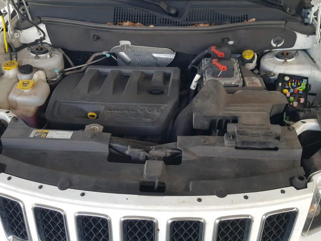 1C4NJCBB4ED865587 - 2014 JEEP COMPASS SP თეთრი ფოტო 7
