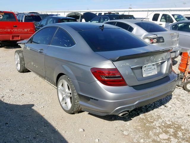 WDDGJ4HB3DF974007 - 2013 MERCEDES-BENZ C 250 SILVER photo 3