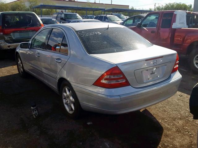 WDBRF61J11F035093 - 2001 MERCEDES-BENZ C 240 SILVER photo 3