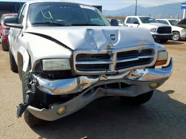 1B7HG2AN31S301212 - 2001 DODGE DAKOTA QUA SILVER photo 9