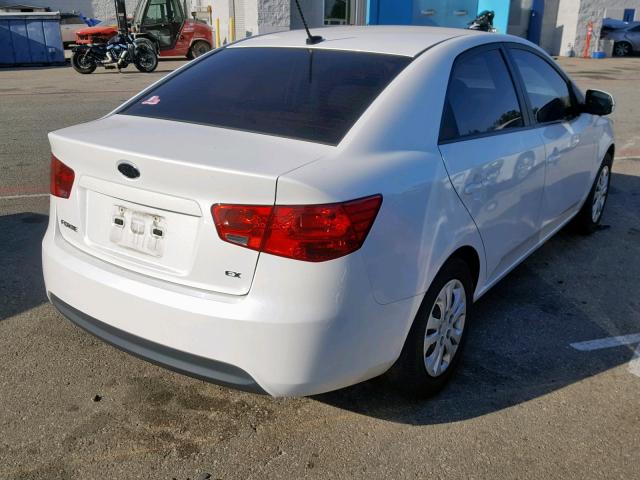 KNAFU4A23C5493134 - 2012 KIA FORTE EX WHITE photo 4