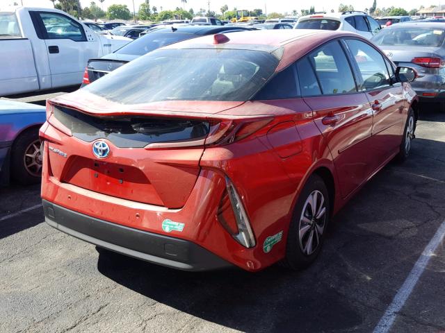 JTDKARFPXH3061218 - 2017 TOYOTA PRIUS PRIM 红色 照片 4