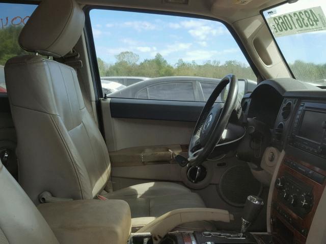 1J8HG58N16C179158 - 2006 JEEP COMMANDER BLACK photo 5