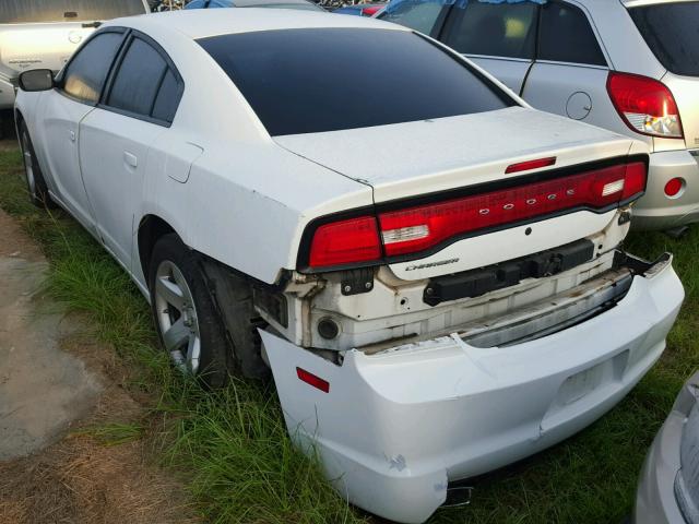 2C3CDXAT8DH734572 - 2013 DODGE CHARGER PO WHITE photo 3