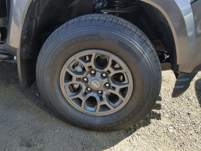 3TMAZ5CN0JM057280 - 2018 TOYOTA TACOMA DOU GRAY photo 9