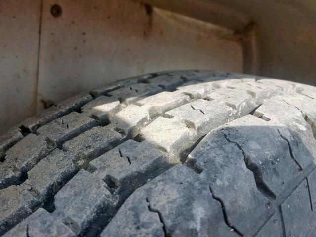 1DGCS12114M057671 - 2005 MISC ENCLOSED Белый фото 8