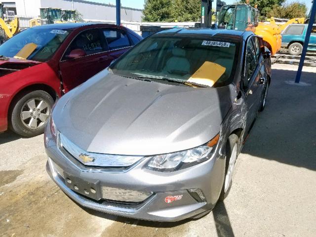 1G1RC6S52JU129113 - 2018 CHEVROLET VOLT LT GRAY photo 2