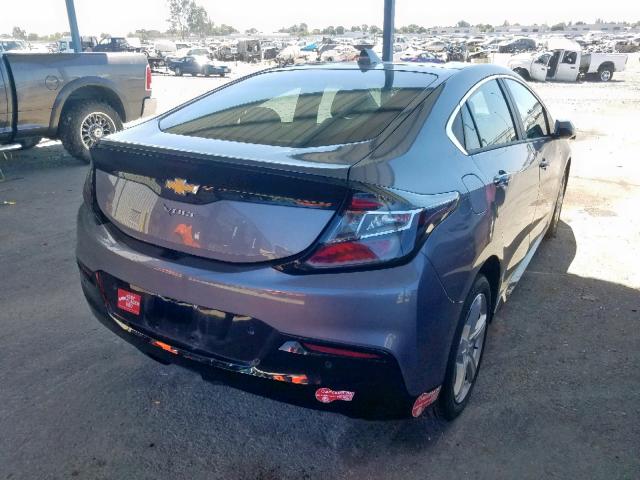 1G1RC6S52JU129113 - 2018 CHEVROLET VOLT LT GRAY photo 4