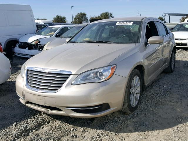 1C3CCBBB3DN732747 - 2013 CHRYSLER 200 TOURIN GOLD photo 2