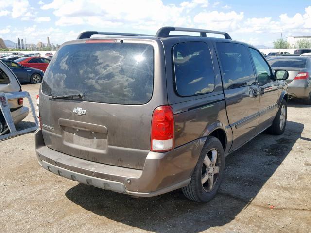 1GNDV33128D134822 - 2008 CHEVROLET UPLANDER L CHARCOAL photo 4