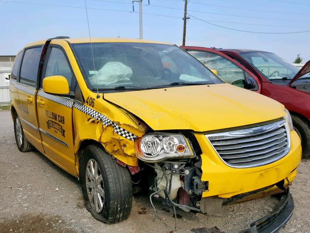 2C4RC1BGXDR793771 - 2013 CHRYSLER TOWN & COU YELLOW photo 1