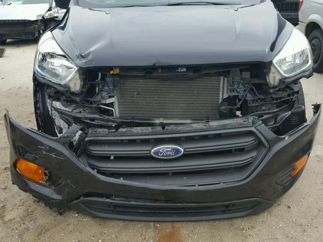 1FMCU0F77HUA20140 - 2017 FORD ESCAPE S BLACK photo 9