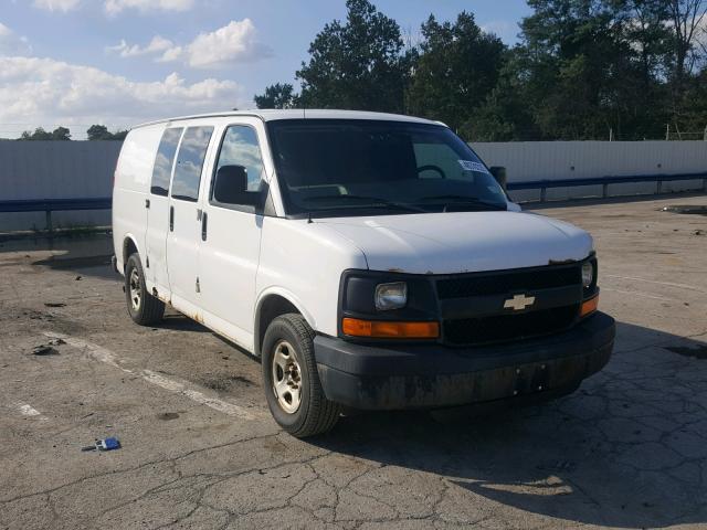 1GCFG15X781122300 - 2008 CHEVROLET EXPRESS G1 WHITE photo 1