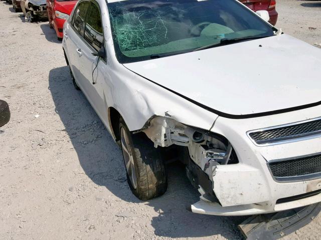 1G1ZC5E19BF264842 - 2011 CHEVROLET MALIBU 1LT 白色 照片 9