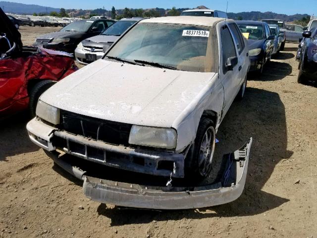 3VWRA81H7WM125295 - 1998 VOLKSWAGEN JETTA GL WHITE photo 2