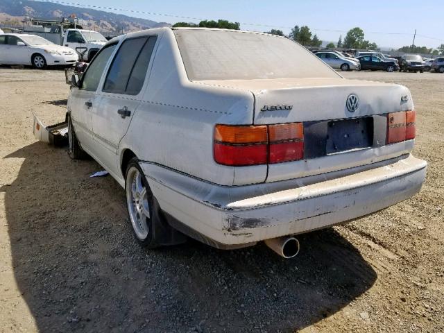 3VWRA81H7WM125295 - 1998 VOLKSWAGEN JETTA GL WHITE photo 3