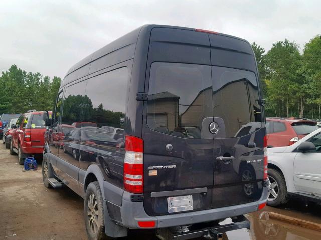 WDEP37DCXFP110366 - 2015 MERCEDES-BENZ SPRINTER 2 BLACK photo 3