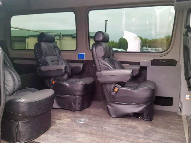 WDEP37DCXFP110366 - 2015 MERCEDES-BENZ SPRINTER 2 BLACK photo 6