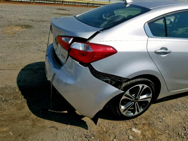 KNAFX4A85E5175014 - 2014 KIA FORTE EX SILVER photo 9