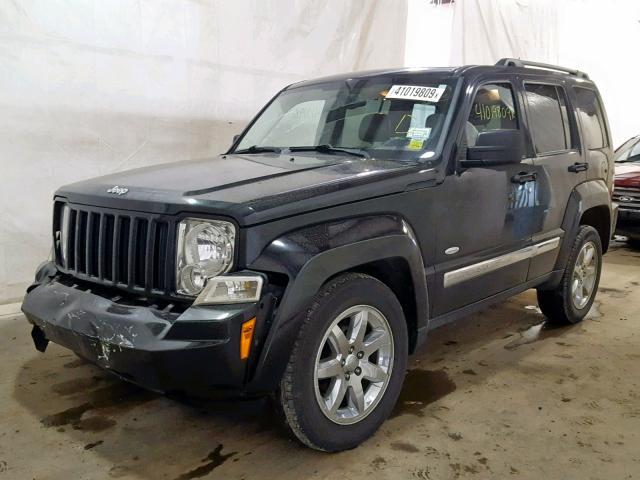 1C4PJMAK3CW210628 - 2012 JEEP LIBERTY SP BLACK photo 2