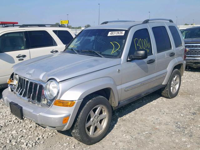 1J4GL58K16W220059 - 2006 JEEP LIBERTY LI SILVER photo 2