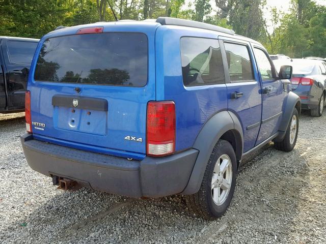 1D8GU28K77W636475 - 2007 DODGE NITRO SXT BLUE photo 4