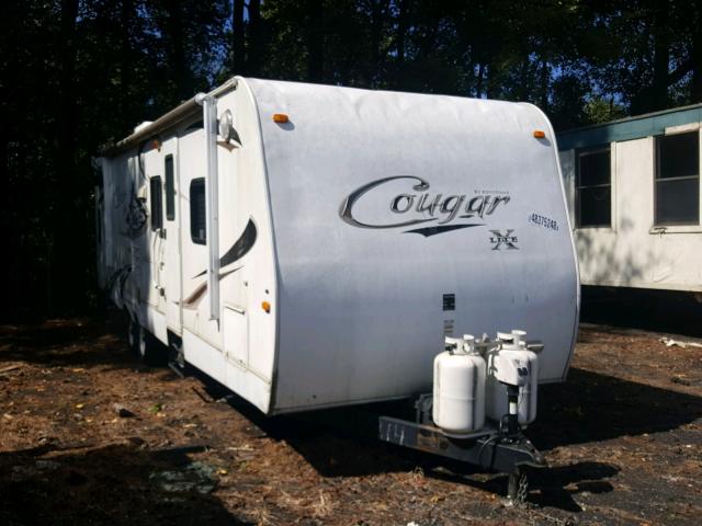 4YDT29B20A2503914 - 2010 COUG TRAV TRAIL WHITE photo 1