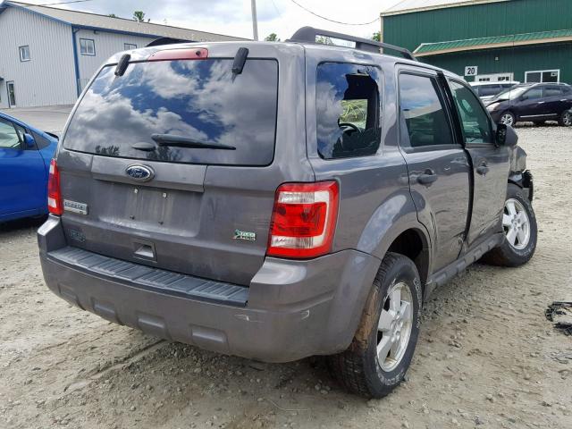 1FMCU9DG4CKC72844 - 2012 FORD ESCAPE XLT GRAY photo 4