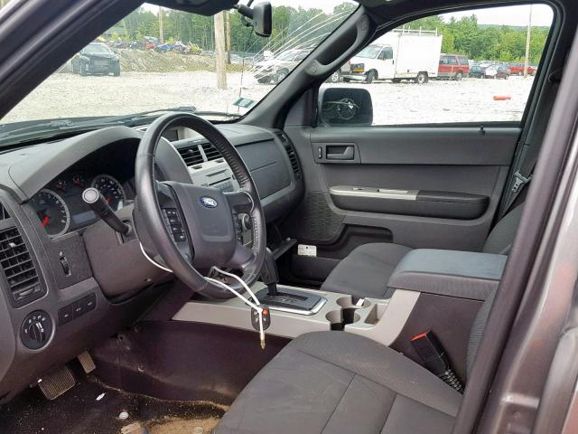 1FMCU9DG4CKC72844 - 2012 FORD ESCAPE XLT GRAY photo 5