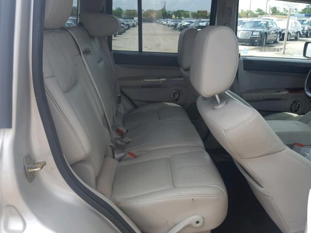 1J8HG58P47C529241 - 2007 JEEP COMMANDER GRAY photo 6