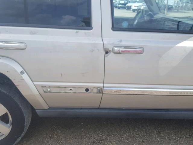 1J8HG58P47C529241 - 2007 JEEP COMMANDER GRAY photo 9