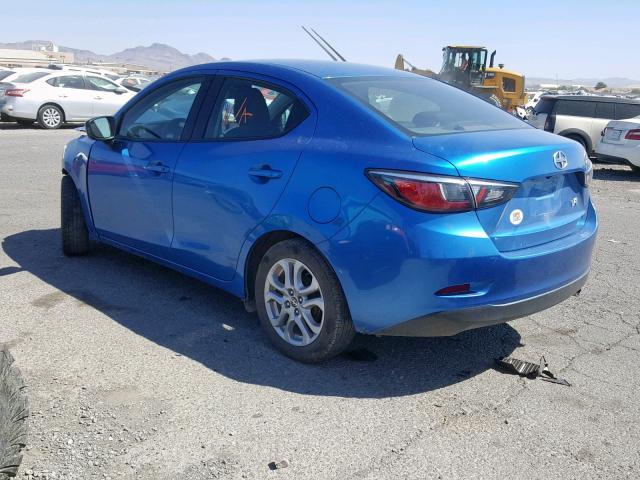 3MYDLBZV3GY137874 - 2016 TOYOTA SCION IA BLUE photo 3