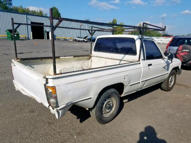 JT4RN50R6F0071863 - 1985 TOYOTA PICKUP 1/2 WHITE photo 4