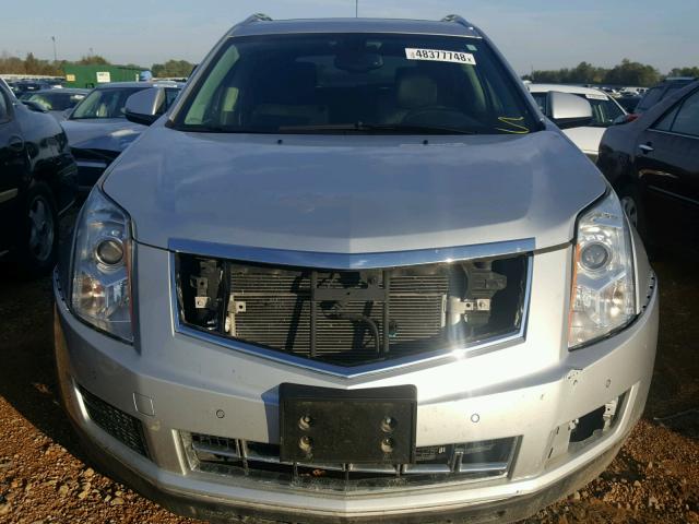 3GYFNBE35FS556665 - 2015 CADILLAC SRX LUXURY SILVER photo 9