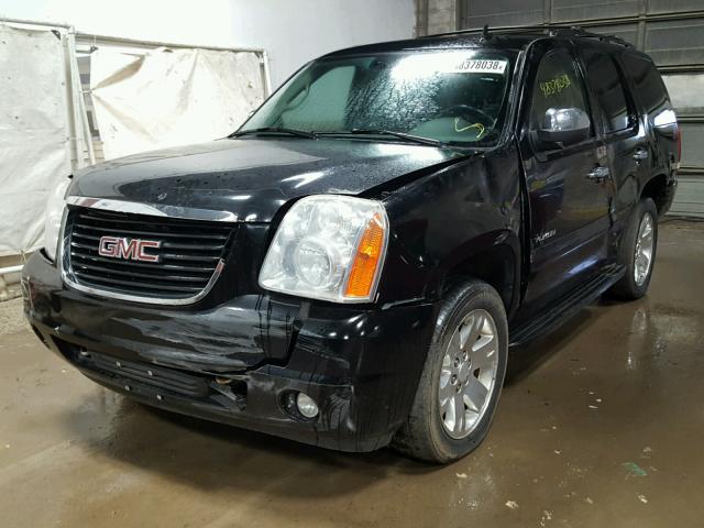 1GKFK13077J352040 - 2007 GMC YUKON BLACK photo 2