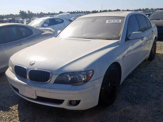 WBAHN83577DT67066 - 2007 BMW 750 WHITE photo 2