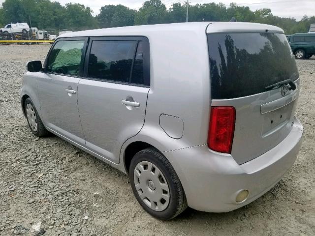 JTLKE50E981038324 - 2008 TOYOTA XB SILVER photo 3