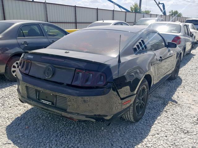 1ZVBP8AM8D5227480 - 2013 FORD MUSTANG BLACK photo 4